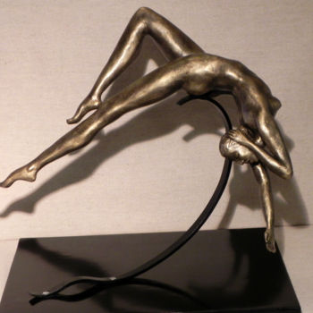 Escultura intitulada "Abyss" por M.C Day, Obras de arte originais, Terracota