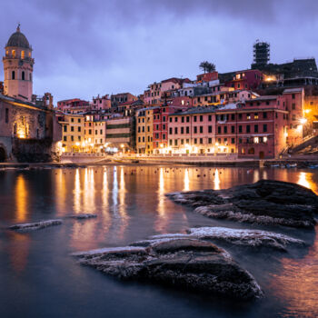 Fotografia intitulada "Vernazza dal mare" por Giulio Bardelli, Obras de arte originais, Fotografia digital