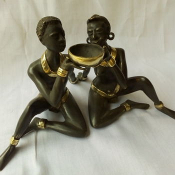 Escultura intitulada "Couple Birifore" por Moumouni Ouedraogo, Obras de arte originais, Bronze
