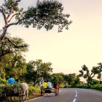 Fotografia intitulada "A long Journey back…" por Goutam Chakraborty, Obras de arte originais, Fotografia digital