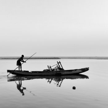 Fotografie mit dem Titel "Struggle began !" von Goutam Chakraborty, Original-Kunstwerk