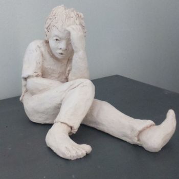 Sculpture titled "J'ai fait une bêtis…" by Marie Granger (Mahé), Original Artwork, Terra cotta