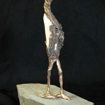 Sculptuur getiteld "unpeusaurus sans pl…" door Venner Fanch, Origineel Kunstwerk, Metalen