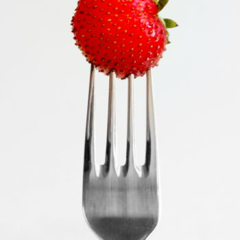 Fotografia intitolato "small strawberry" da Graziella Taibi, Opera d'arte originale, Fotografia non manipolata