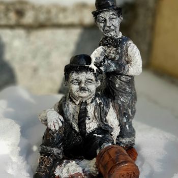 Skulptur mit dem Titel "Laurel & Hardy What…" von Peter Grundtner, Original-Kunstwerk, Kunststoff