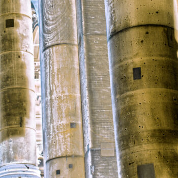 Photographie intitulée "columns 5" par Harry Gruenert, Œuvre d'art originale, Photographie numérique