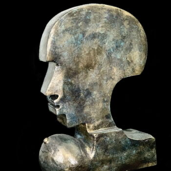 Scultura intitolato "ÈVE- patine bronze" da Gubé, Opera d'arte originale, Resina