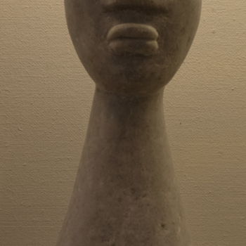 Скульптура под названием "cycladic idol" - Günter Hubert Winterscheid, Подлинное произведение искусства, Камень