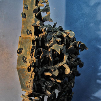Sculpture titled ""plaisir"" by Gilles Guerber, Original Artwork, Cardboard