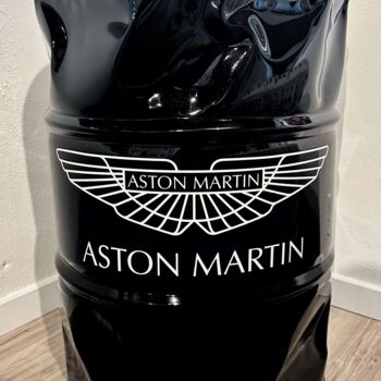 Sculpture titled "Aston Martin Can" by Guillaume Anthony, Original Artwork, Metals