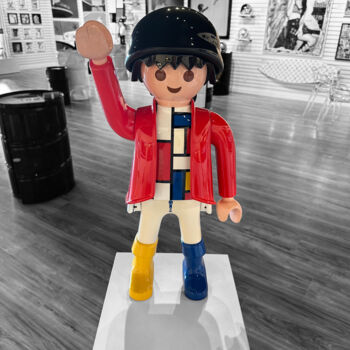 Skulptur mit dem Titel "Playmobil Mondrian" von Guillaume Anthony, Original-Kunstwerk, Kunststoff