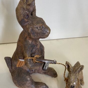 Sculptuur getiteld "die Jagd" door Günther Mika, Origineel Kunstwerk, Klei