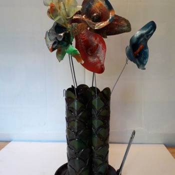 Scultura intitolato "Trilogie de vases c…" da Guy Romedenne, Opera d'arte originale, Metalli