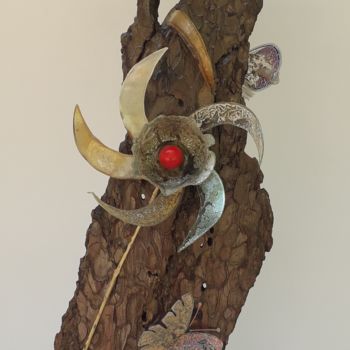 Sculpture intitulée "Ecorce fleurie de C…" par Guy Romedenne, Œuvre d'art originale, Plastique