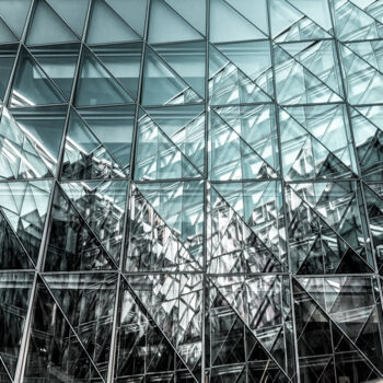 Фотография под названием "Breaking Glass II" - Gwenola De Muralt, Подлинное произведение искусства, Цифровая фотография