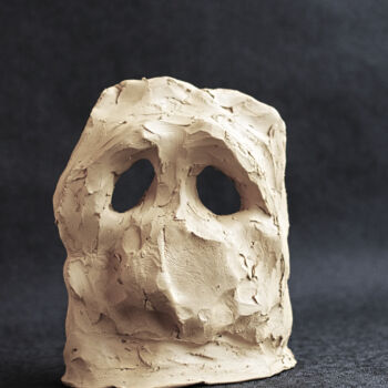 Sculptuur getiteld "Masque N°: 008" door Hakan Portakal, Origineel Kunstwerk, Klei
