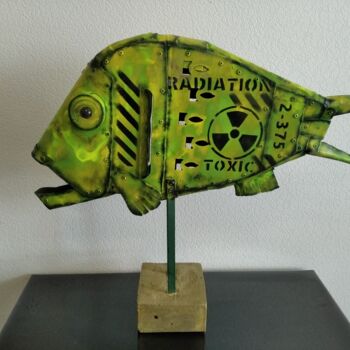 "Fukushima fish" başlıklı Heykel Hakaro tarafından, Orijinal sanat, Metaller