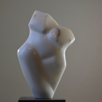 雕塑 标题为“Torso white albastra” 由Hanneke Pereboom, 原创艺术品, 石