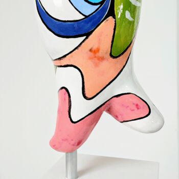 Sculpture titled "jumping tooth" by Hans Josef Fischbach, Original Artwork, Clay
