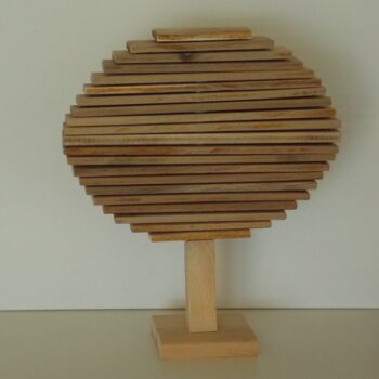 Skulptur mit dem Titel "Baum (kinetisch)" von Harry Lübke (hARRY), Original-Kunstwerk, Holz