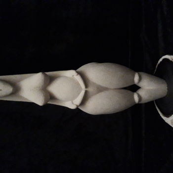 Sculptuur getiteld "fille de gaïa" door Hector Bouchet, Origineel Kunstwerk, Steen