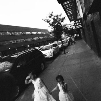 Photographie intitulée "Lower East Side, NY…" par Heinz Baade, Œuvre d'art originale