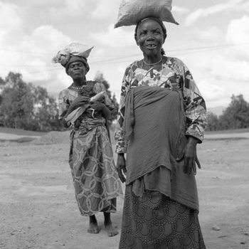 Fotografie mit dem Titel "Rwanda, 2017" von Heinz Baade, Original-Kunstwerk