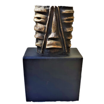 Escultura intitulada "Abhaya" por Helene Stanton, Obras de arte originais, Bronze