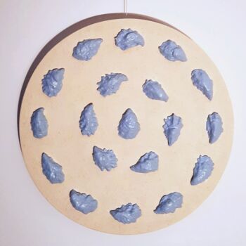 Malerei mit dem Titel "Oyster circle- obje…" von Henk Broeke, Original-Kunstwerk, Acryl Auf Holzplatte montiert