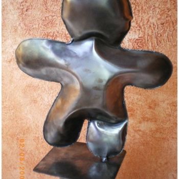 Sculpture titled "N°5 - Pti bonhomme" by Henri Iglesis, Original Artwork, Metals