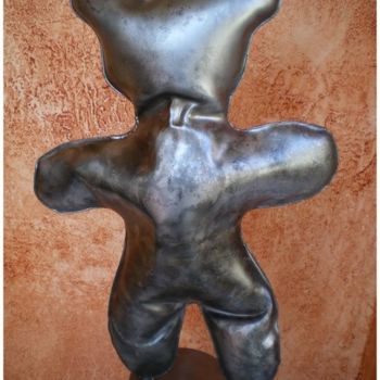 Sculpture titled "N°25 - Nounours" by Henri Iglesis, Original Artwork, Metals