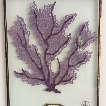 Текстильное искусство под названием "Corail Violaceus" - Heollene, Подлинное произведение искусства, вышивка Установлен на С…