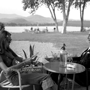 Fotografia intitolato "DALI & Amanda Lear…" da Herve Donnezan, Opera d'arte originale, fotografia a pellicola