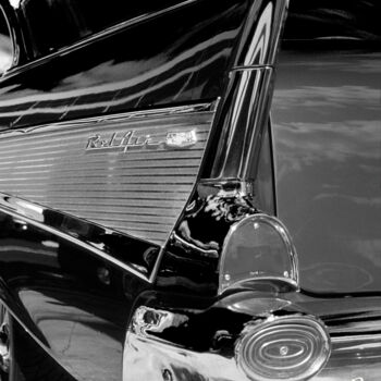 Photography titled "CHEVY 57 BN" by Herve Donnezan, Original Artwork, Analog photography