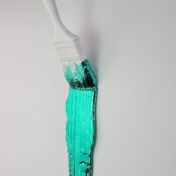 Sculpture titled "Brush Green White" by Santicri, Original Artwork, Resin Mounted on Other rigid panel