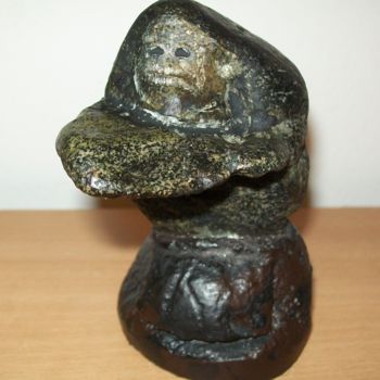 Sculpture intitulée "Old  Beggar" par Neil Bernardis, Œuvre d'art originale, Pierre
