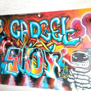 Painting titled "Gadgets" by Oshupart, Original Artwork, Spray paint
