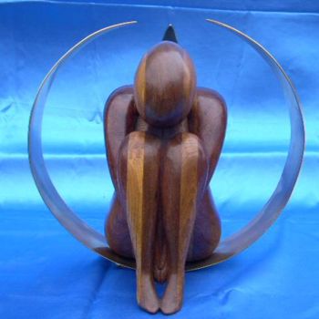 Sculpture intitulée "introvertie" par Lionel Ibanez, Œuvre d'art originale, Bois