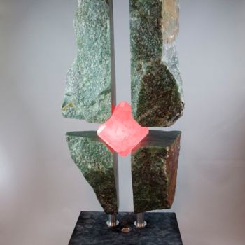 Escultura intitulada "Greencore" por Jörg Walker, Obras de arte originais, Pedra