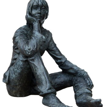 Sculpture titled "Mädchen sitzend" by Gerhard Ploner, Original Artwork, Bronze