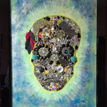 Collages getiteld "İnside my head" door İPek Akırmak, Origineel Kunstwerk, Acryl Gemonteerd op Glas