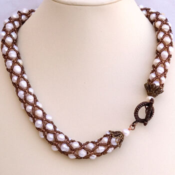 Design titled "Chunky pearl rope n…" by Irena Zelickman, Original Artwork, Jewelry