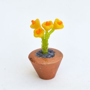 Design titled "Potted flower minia…" by Irena Zelickman, Original Artwork, Table art