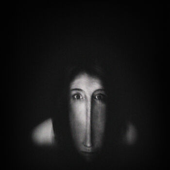 Fotografie mit dem Titel "Hypno" von Irina Bekker, Original-Kunstwerk, Manipulierte Fotografie