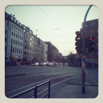 Φωτογραφία με τίτλο "Berlin. Strasse. Ab…" από Irina Kromm, Αυθεντικά έργα τέχνης, Ψηφιακή φωτογραφία Τοποθετήθηκε στο Ξύλιν…