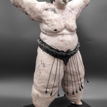 Sculpture titled "Yokozuna sagari" by Laurence Schlimm Boland, Original Artwork, Ceramics