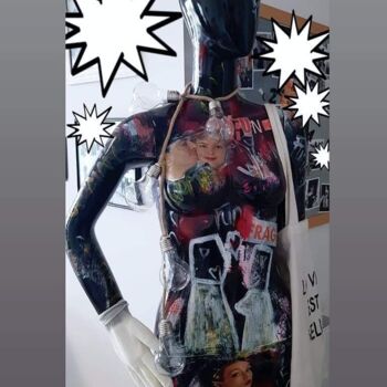 Collages titled "Funky Woman" by Isabelle Blondel, Original Artwork, Plastic