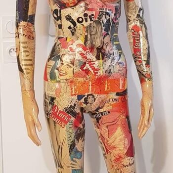 Collages titled "Paper Woman" by Isabelle Blondel, Original Artwork, Plastic