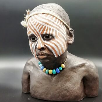 Sculpture titled "Awet" by Isabelle Fisson, Original Artwork, Clay