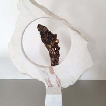 Escultura titulada "Au commencement" por Isabelle Frossard Corthay, Obra de arte original, Bronce